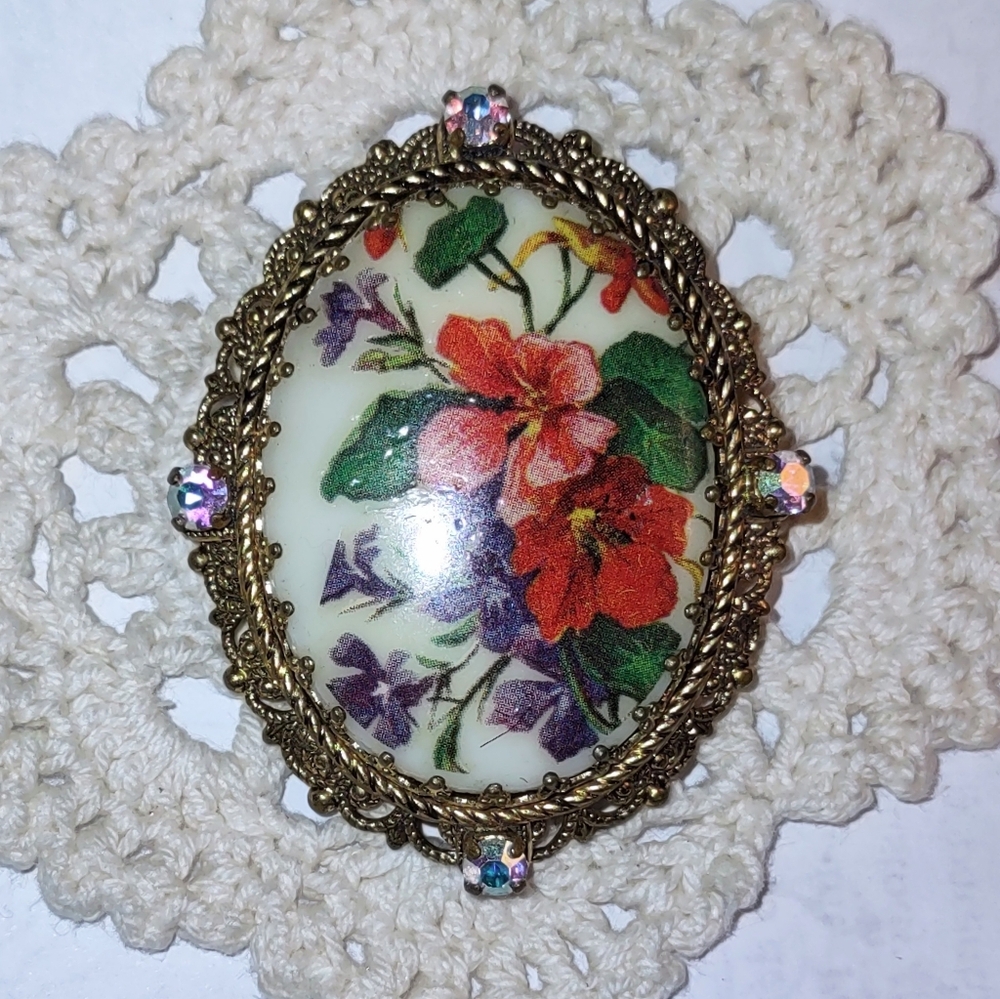 Red & Green Floral Oval Brooch